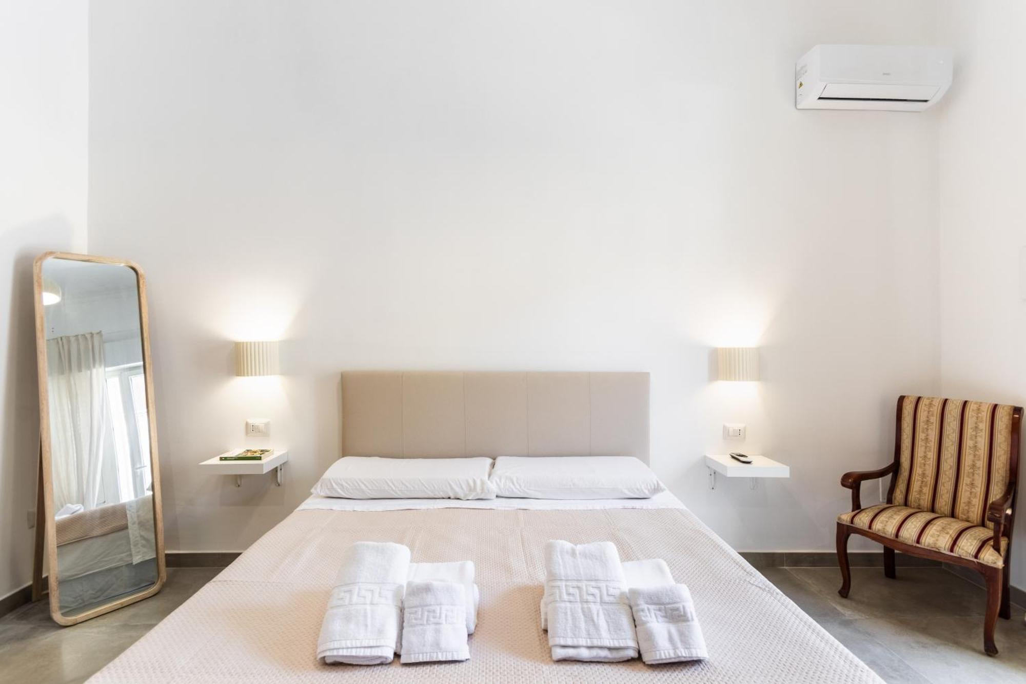 Il Moro Rooms อาโวลา ภายนอก รูปภาพ