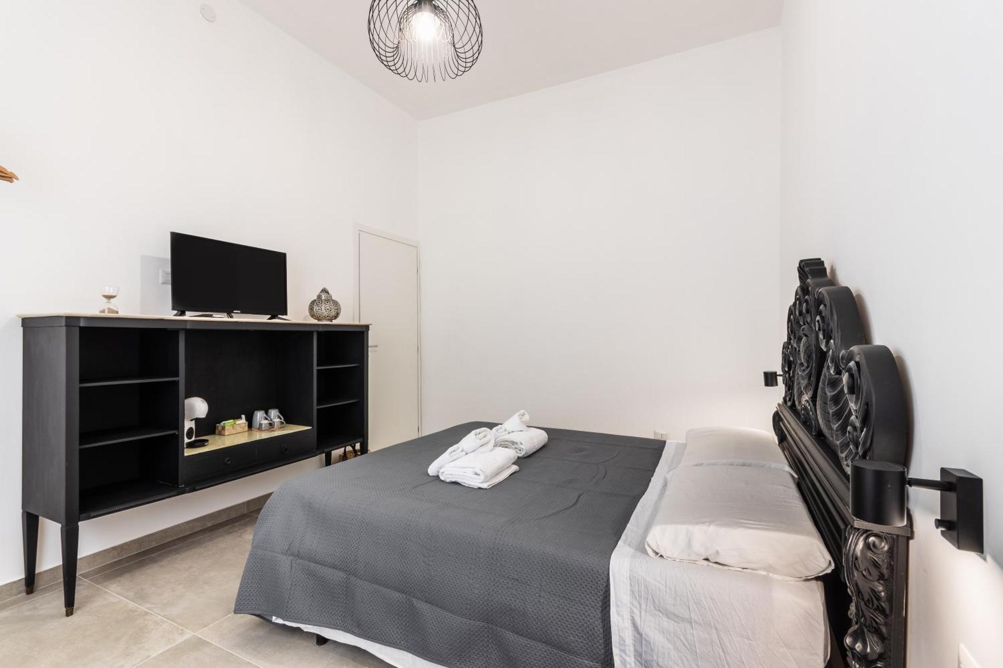 Il Moro Rooms อาโวลา ภายนอก รูปภาพ